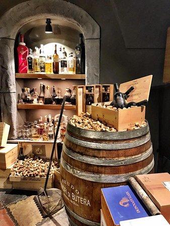 Canni & Pisci-Meat & Fish